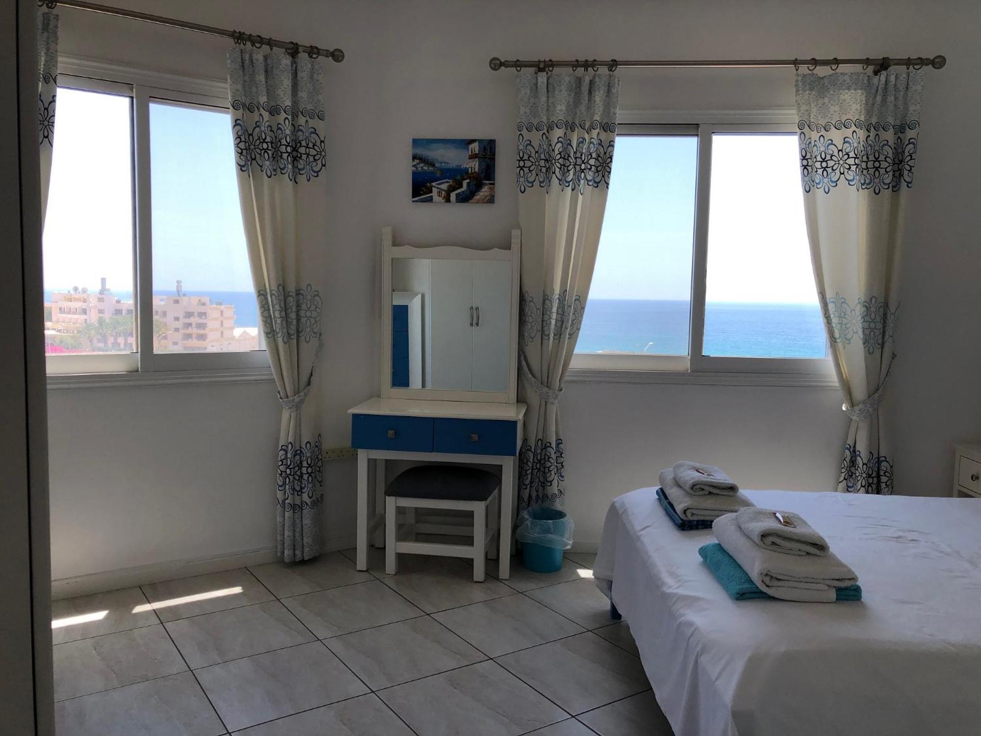 Kings Palace - Modern Penthouse With Incredible Sea Views Paphos Exterior photo