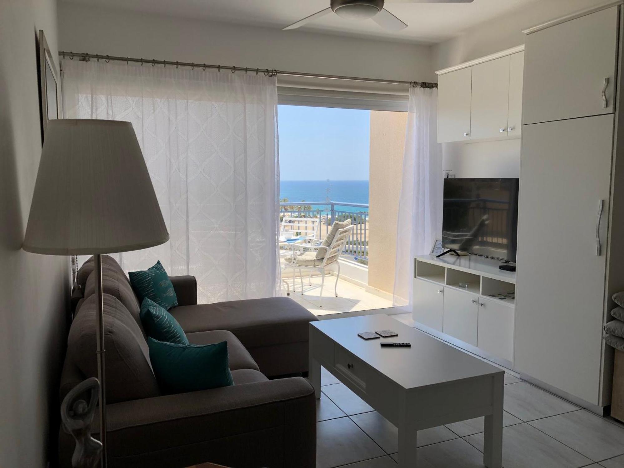 Kings Palace - Modern Penthouse With Incredible Sea Views Paphos Exterior photo
